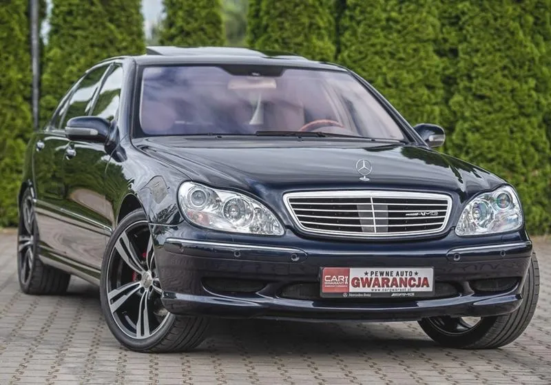 Ile oleju do silnika potrzebuje Mercedes W220? Sprawdź nasze zestawienie!