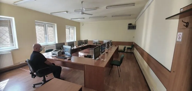 Ile razy można ponawiać egzamin teoretyczny na prawo jazdy?
