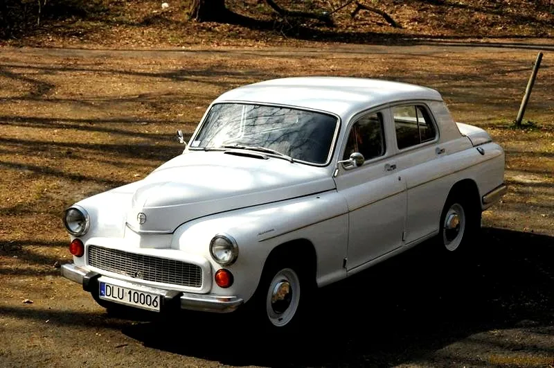 Ile samochodów w Warszawie? Fascynujący obraz miejskiego transportu