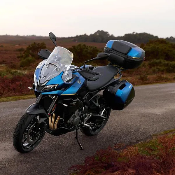 Motocykl sportowo-turystyczny