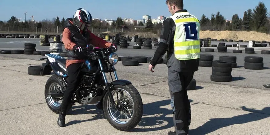 Nauka jazdy na motocyklu