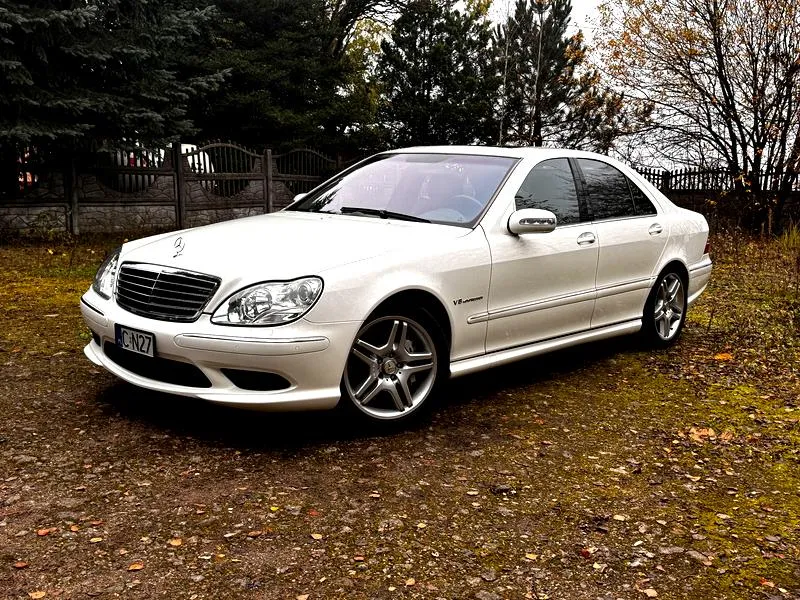 Pojemności silników Mercedes W220